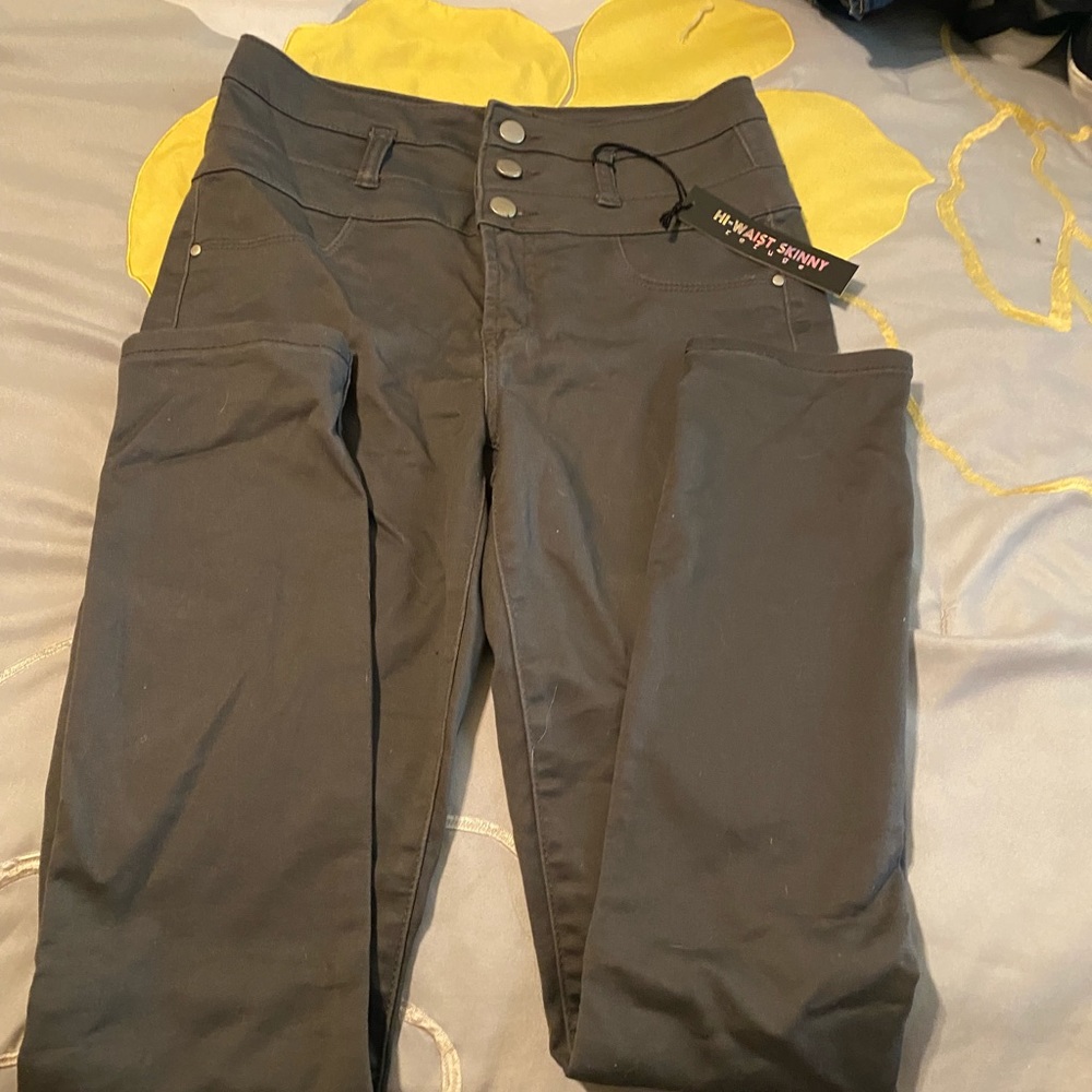 Refuge skinny pants new grey soft stretchy size 6